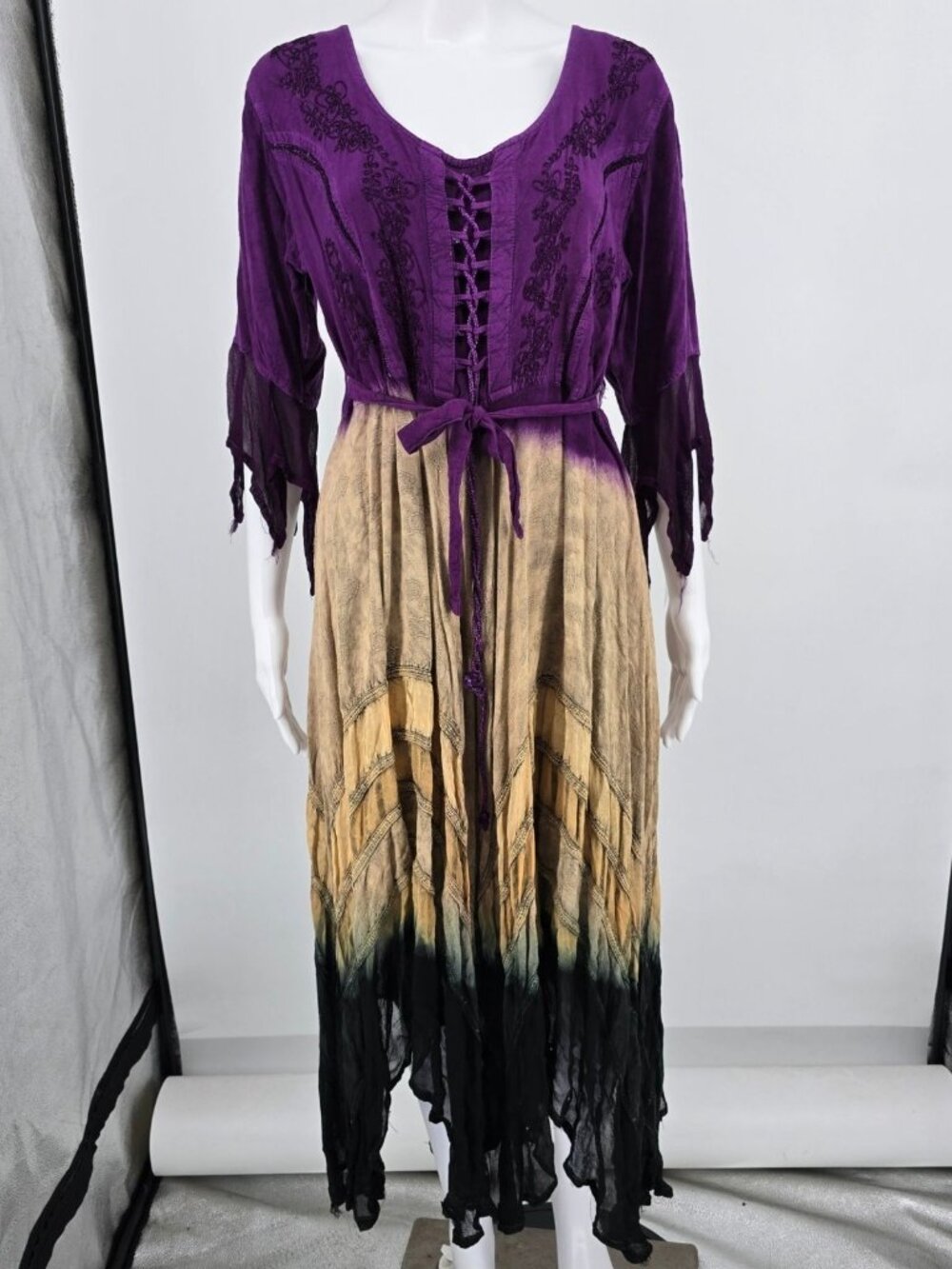 2010s Fashion Terminal Purple Ombre Corset Renaissance Festival Dress (OSFM)